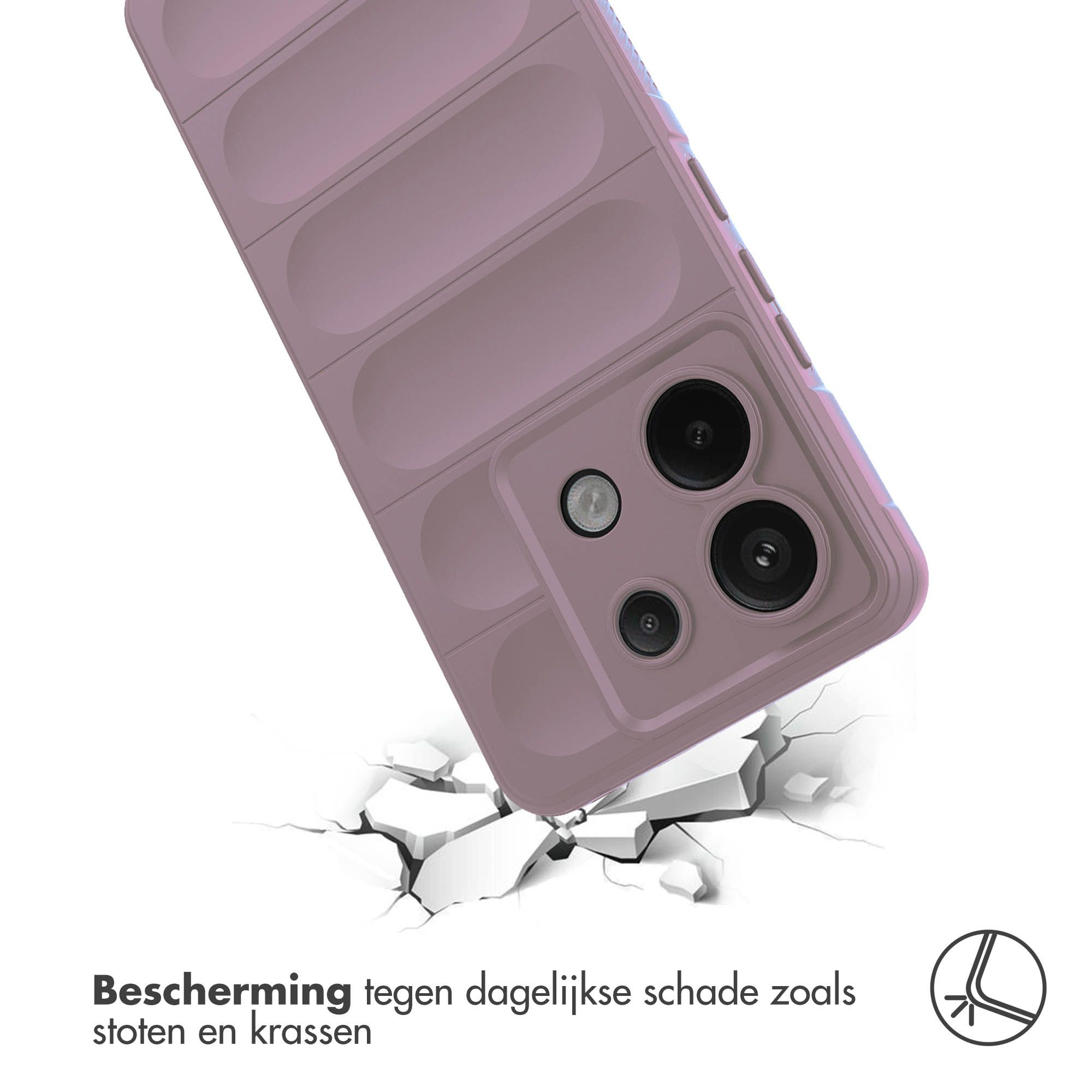 Telefoonhoesje afgebeeld, onder een hoek, op een witte achtergrond met scheuren. Stoffig roze. Tekst: Beschermt tegen schade.