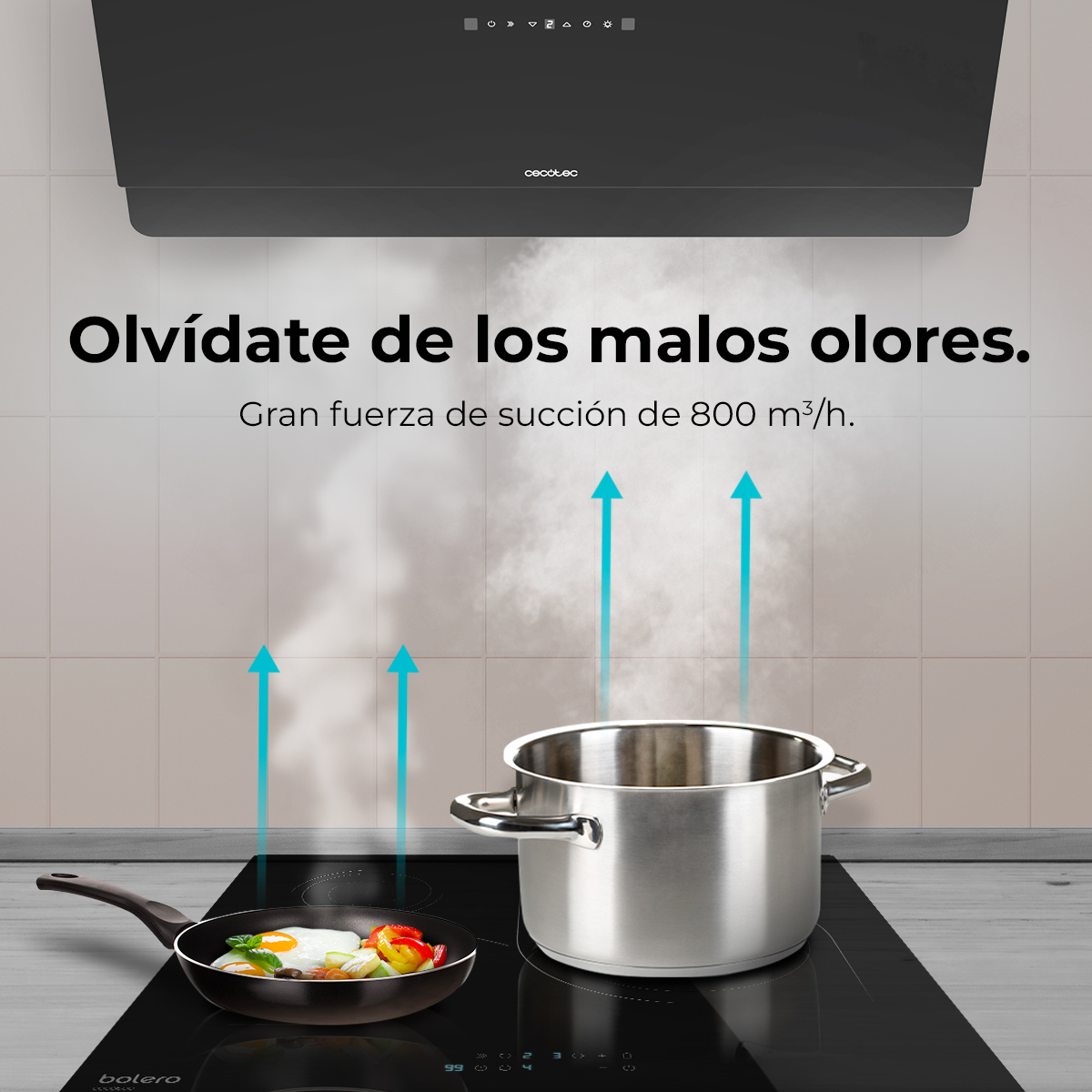 Una escena de cocina con una placa, una sartén con comida, una olla y una campana extractora con texto sobre la eliminación de malos olores.