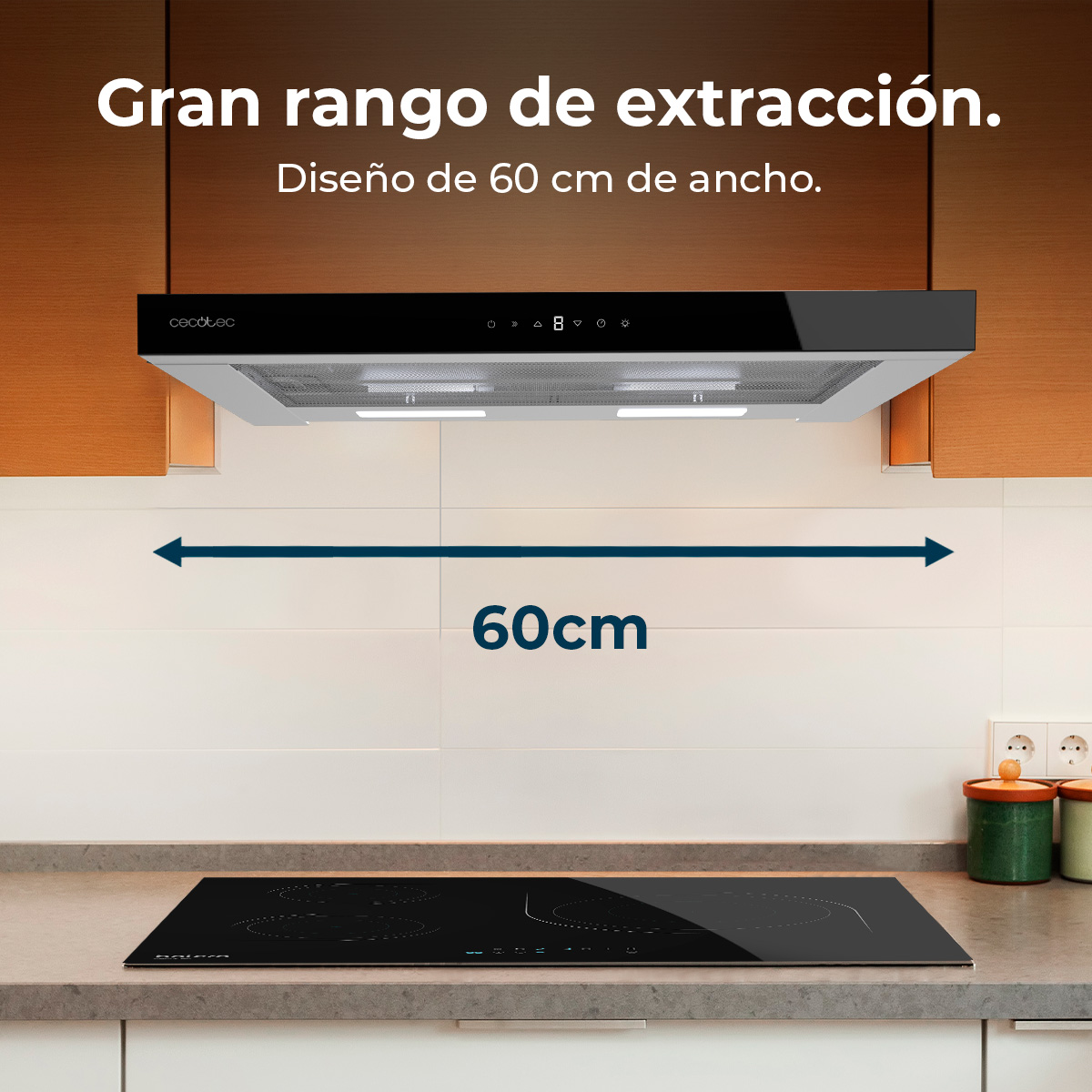 Escena de cocina con estufa negra y campana extractora. Una flecha grande indica un ancho de 60 cm. Texto en español arriba.