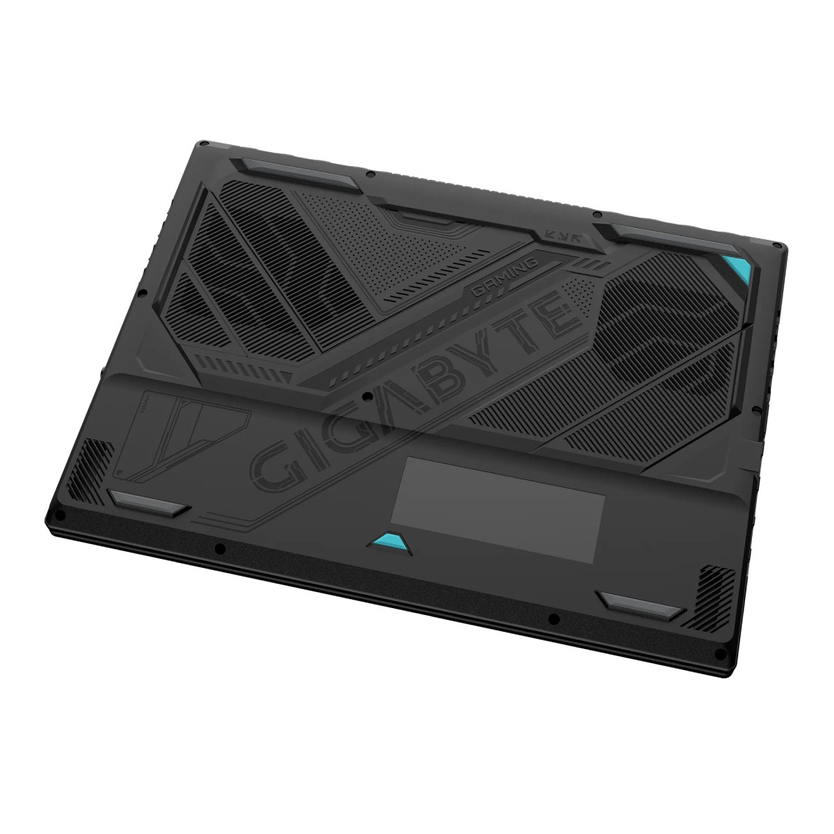 Parte inferior negra de portátil Gigabyte. Tiene ventilaciones, el nombre de la marca y detalles azules. La superficie tiene patrones texturizados.