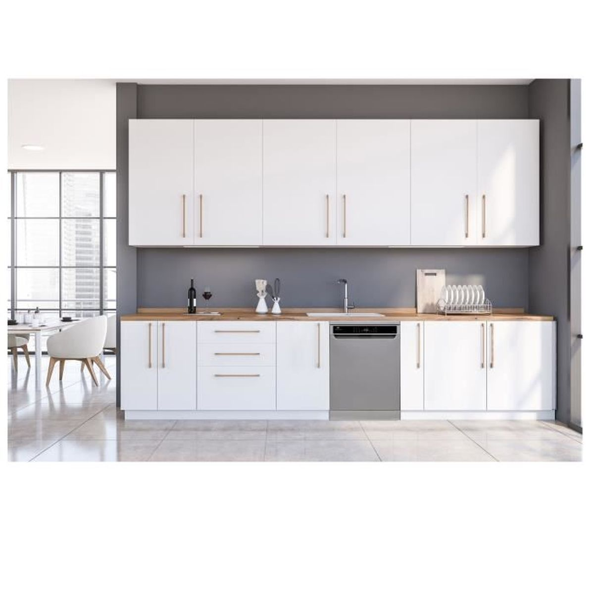 Moderne Küche mit weißen Schränken, Holz-Arbeitsplatten und einem grauen Geschirrspüler. Ein Fenster zeigt einen Essbereich.