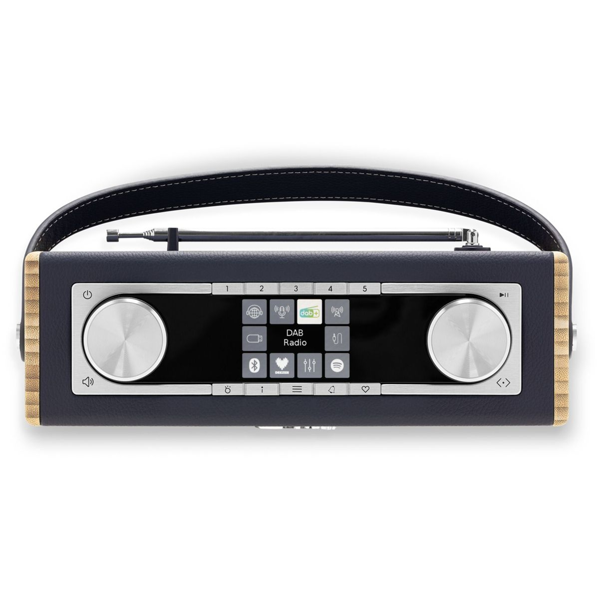 Ein dunkelblaues Radio mit schwarzem Griff, silbernen Knöpfen und einem Bildschirm mit Symbolen, darunter DAB-Radio und Bluetooth.