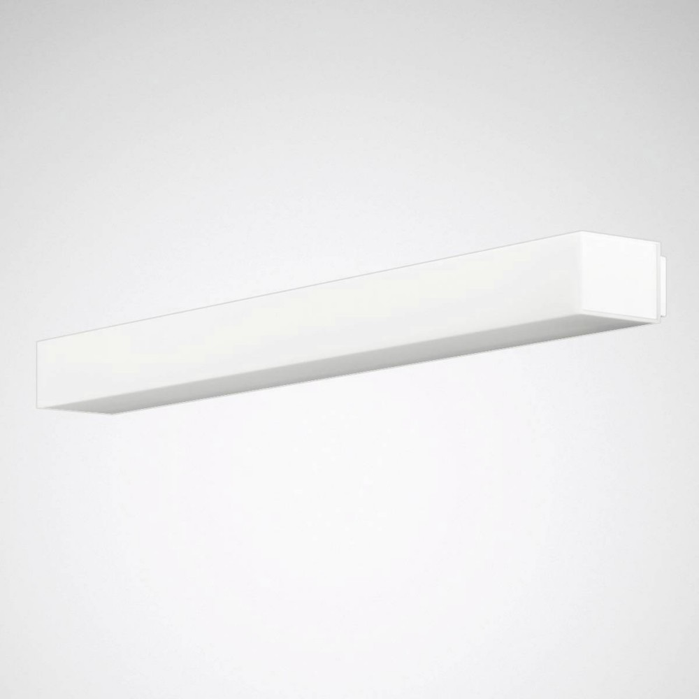 Eine weiße, rechteckige Leuchte ist an einer weißen Wand montiert. Die Leuchte ist lang und schmal, mit einem sauberen, modernen Design.