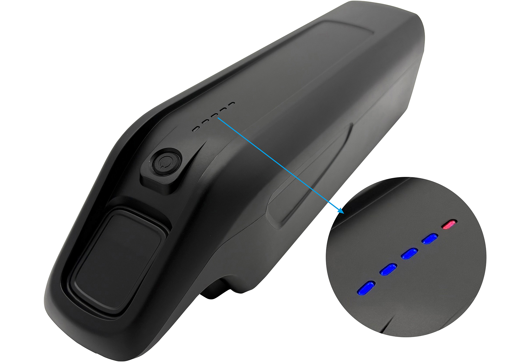 Ein schwarzer E-Bike-Akku mit Ein-/Aus-Taste und Statusanzeigen. Die Lichter zeigen den Batteriestand, eines ist rot und andere blau.