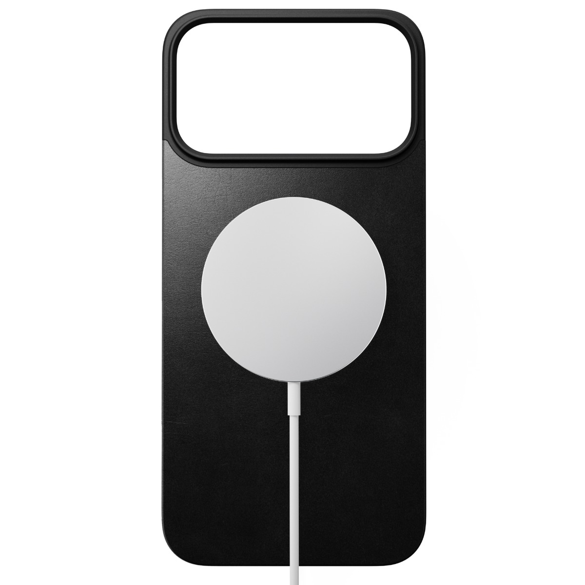 Una custodia nera per telefono con un caricatore circolare bianco attaccato. La custodia ha un ritaglio per la fotocamera e un cavo bianco.
