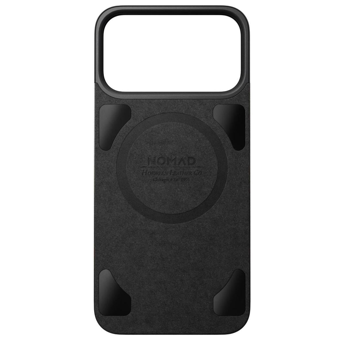 Una custodia per telefono nera con un ritaglio per la fotocamera, un logo circolare e il marchio Nomad è visibile.
