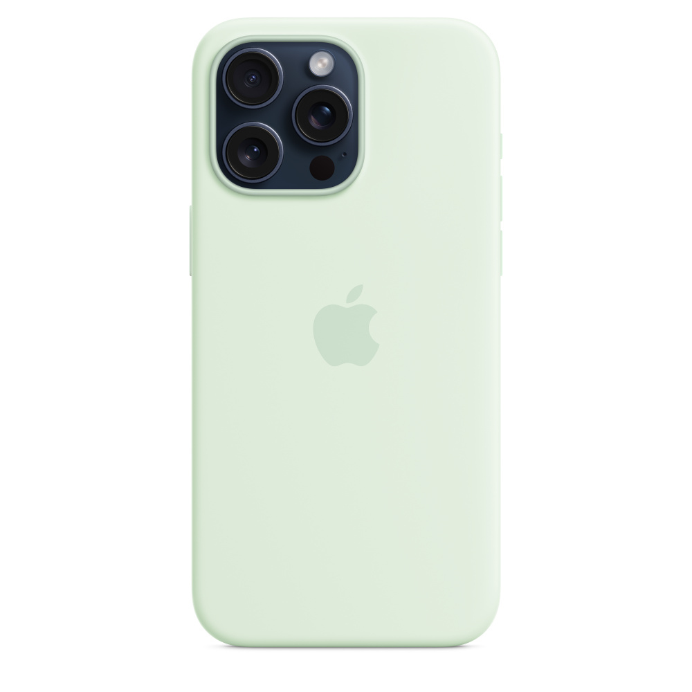 Een lichtgroene iPhone-hoes met het Apple-logo. Het heeft een camerabult met drie lenzen en een flitser.