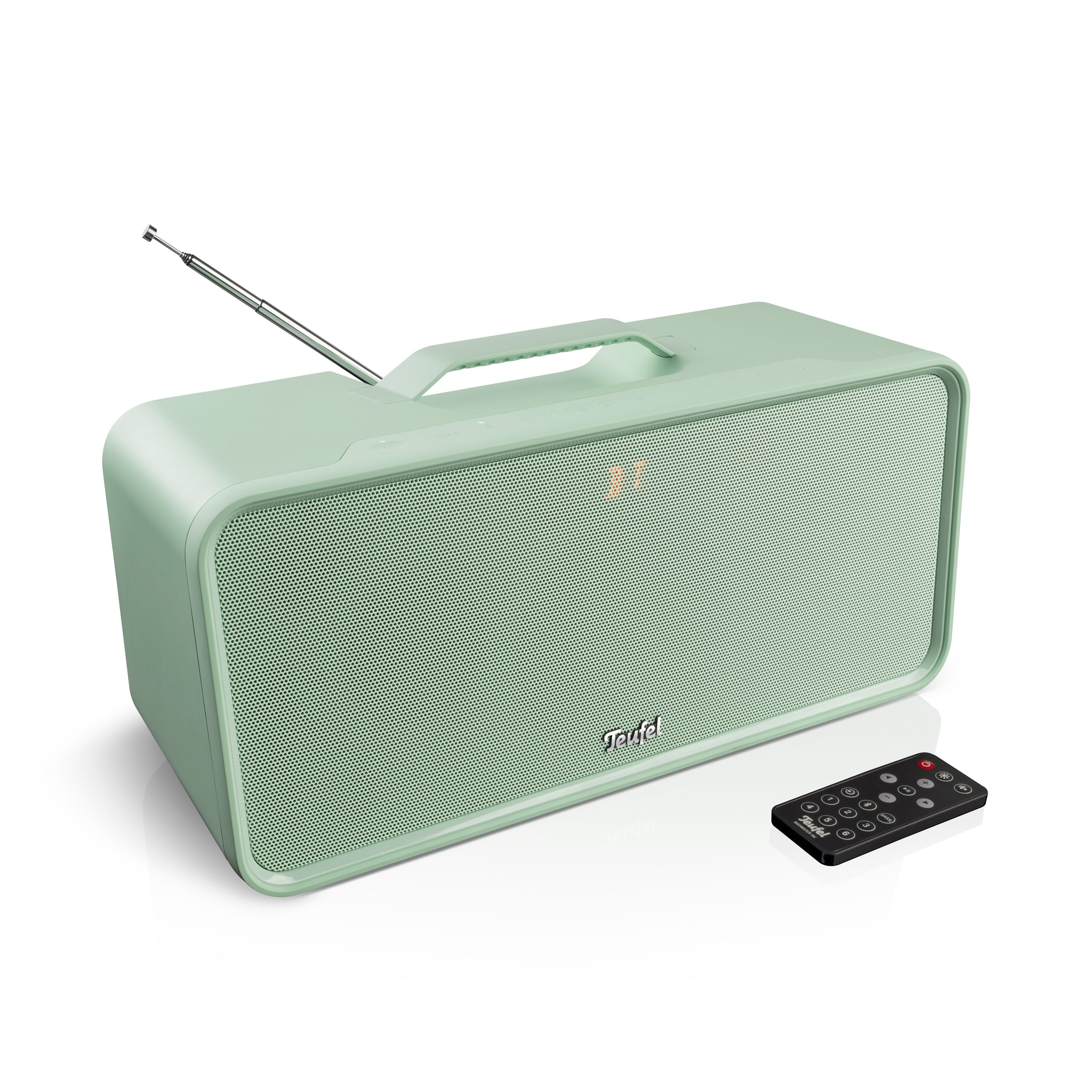 Groene luidspreker met handvat, antenne en afstandsbediening. Teufel-logo zichtbaar. Witte achtergrond.