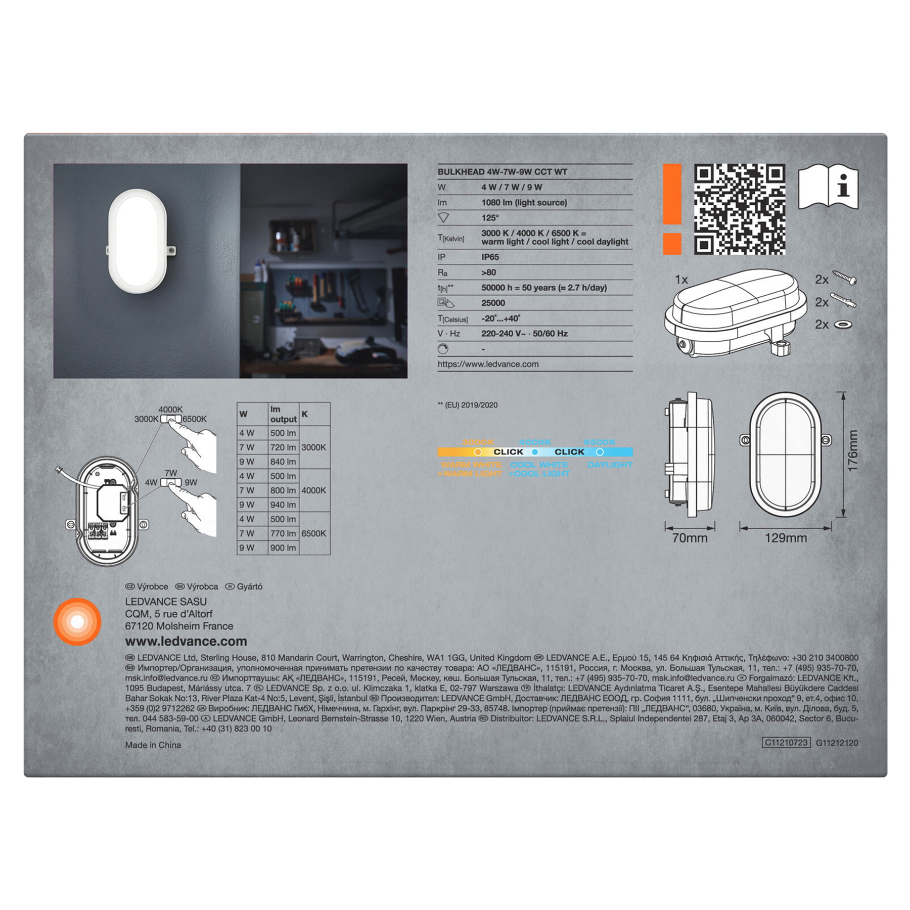 Ein Produktdatenblatt zeigt eine Lampe mit technischen Daten und Abmessungen.