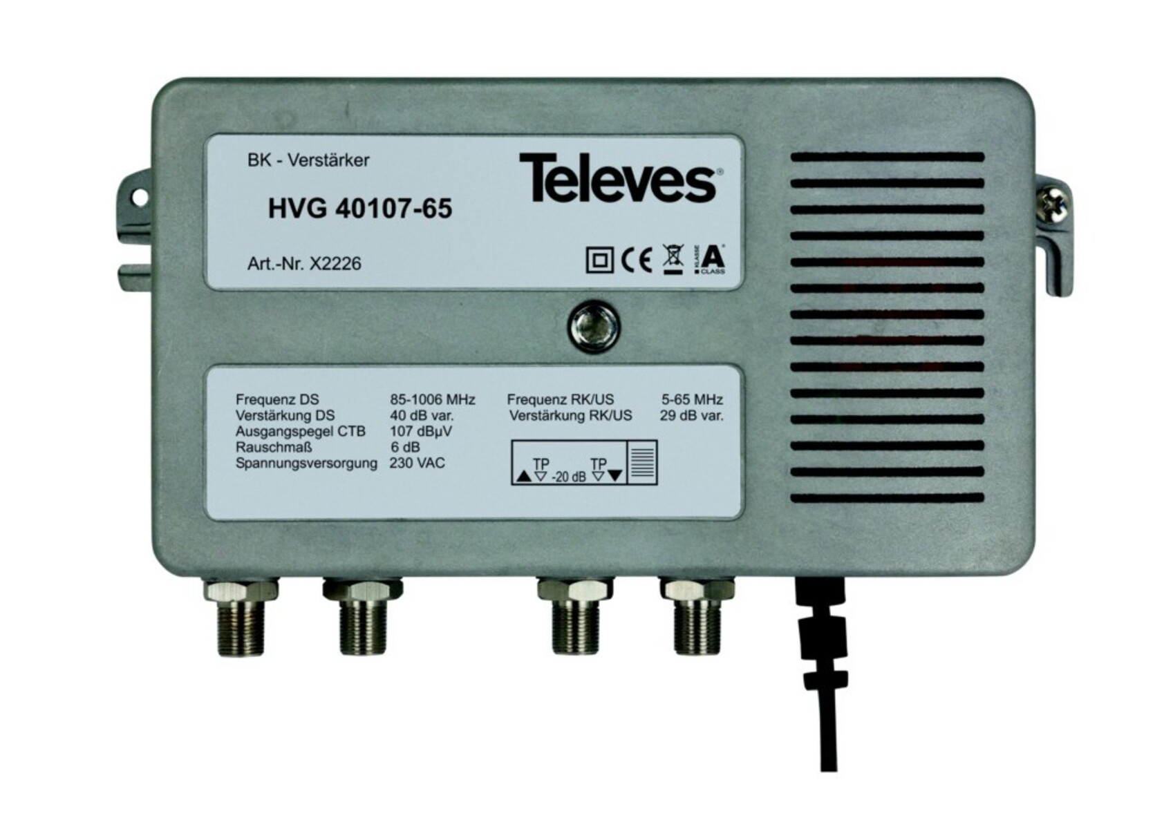 Un amplificatore grigio Televes HVG 40107-65 con più connettori ed etichette di testo. È collegato un cavo nero.