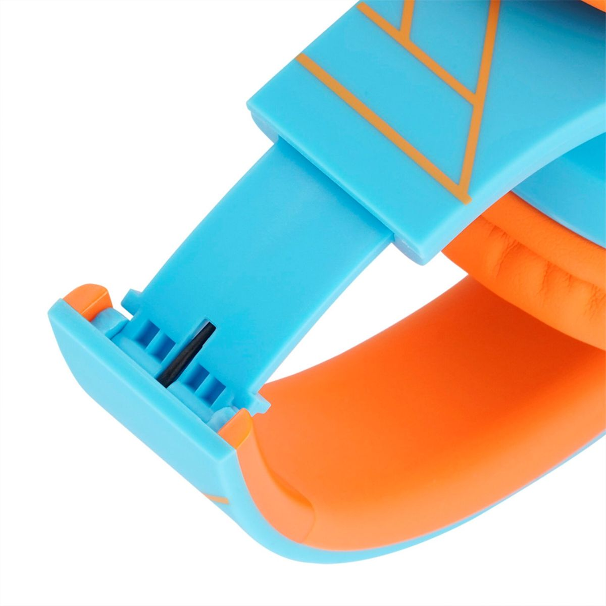 Nahaufnahme von Kopfhörern. Blau und orangefarbener Kunststoff, mit orangen Akzenten auf dem Kopfband und blau an den Armen.