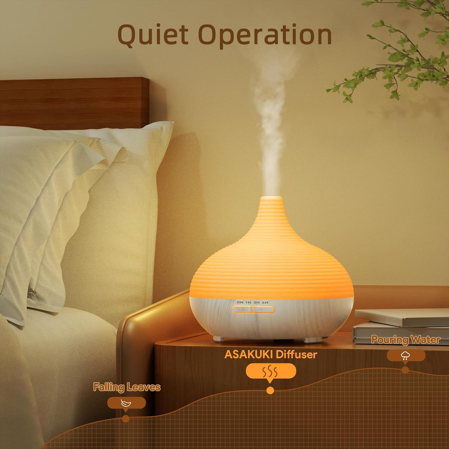 Ein beleuchteter Diffusor gibt Dampf ab. Ein Bett und eine Pflanze befinden sich im Hintergrund. Der Text lautet 'Quiet Operation', 'Falling Leaves' und 'Pouring Water'.