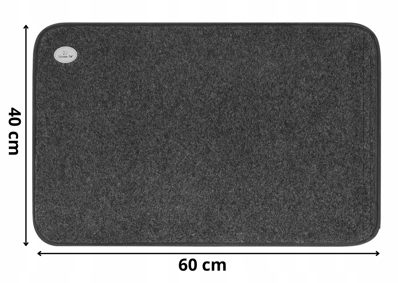 Prostokątna, ciemnoszara mata z zaokrąglonymi rogami. Ma wymiary 40cm x 60cm i widoczna jest nazwa marki 'Mission Air'.