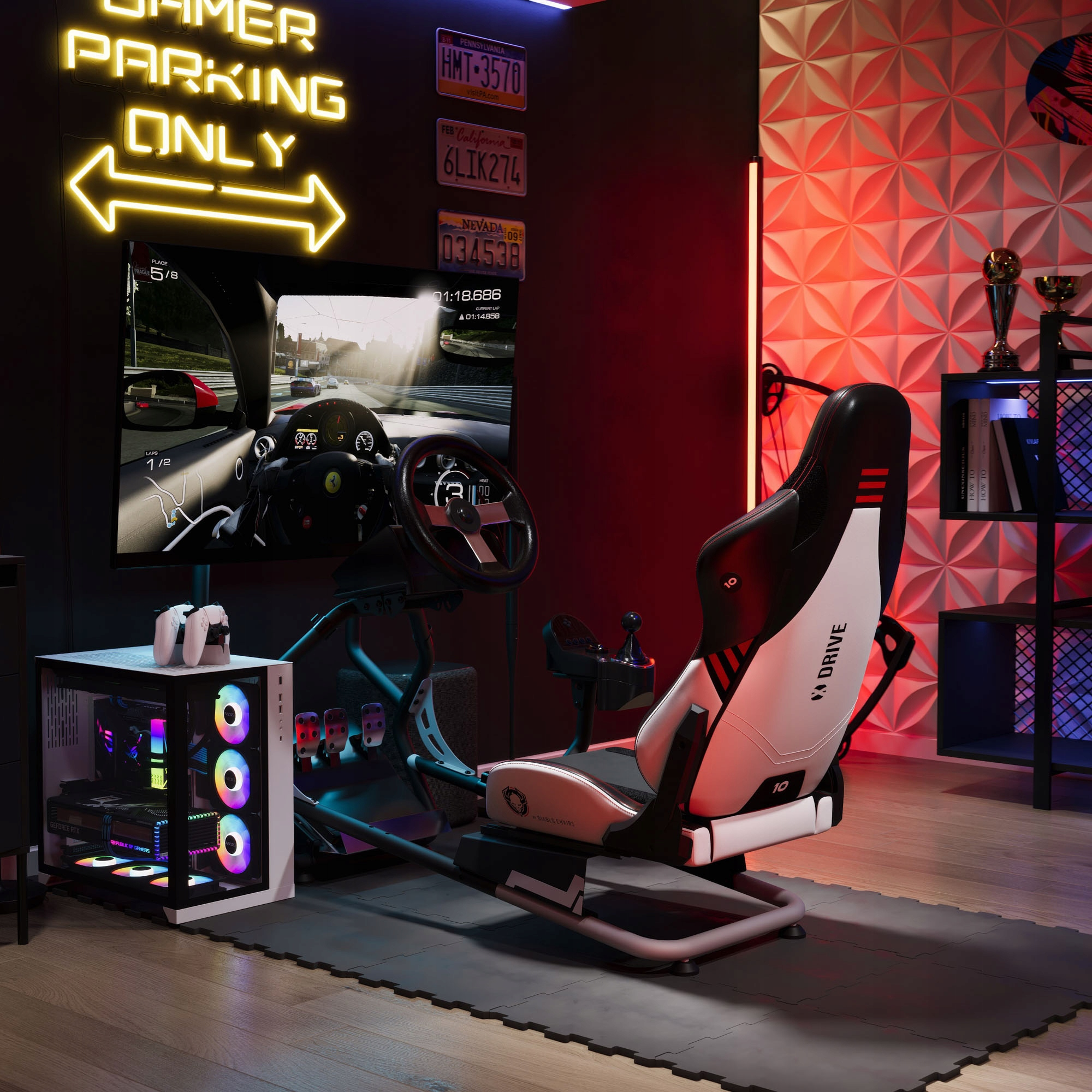 Pokój do gier z symulatorem wyścigów, neonem, grą wyścigową na ekranie, PC, fotelem wyścigowym i dekoracyjną ścianą.