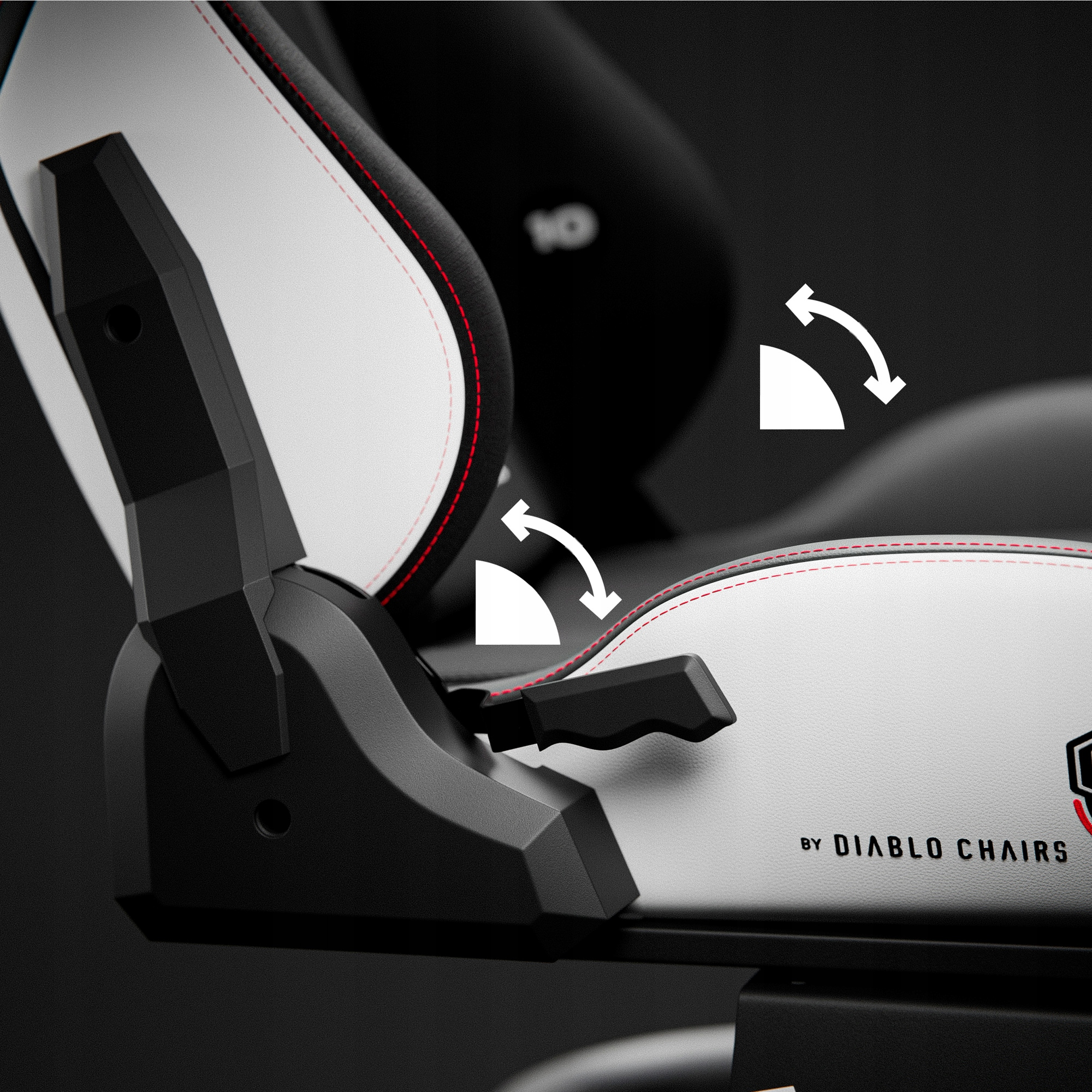 Szczegóły fotela gamingowego: białe siedzisko, czerwone szwy, czarna rama. Strzałki wskazują regulację. Logo By Diablo Chairs.