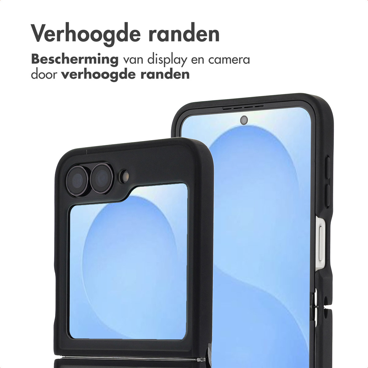 Twee zwarte telefoonhoesjes met verhoogde randen. Eén is open en toont een blauw scherm en camera. De andere is gesloten.