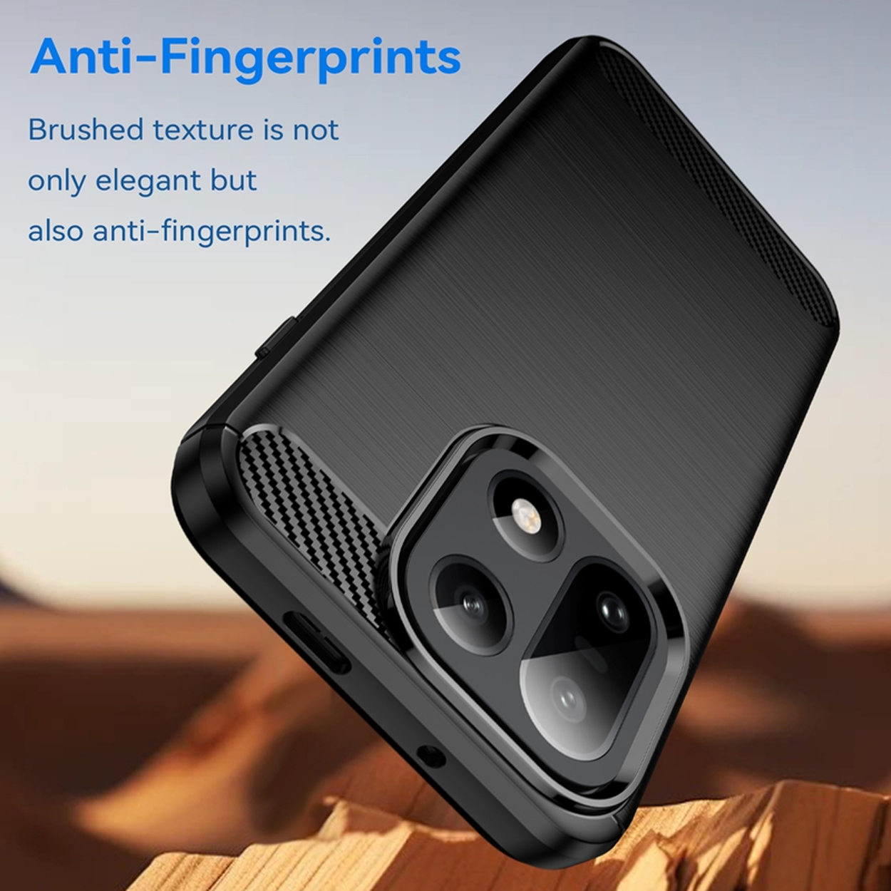 Zwarte telefoonhoes met cameradetail. De hoes heeft een geborstelde textuur en wordt geadverteerd als anti-vingerafdruk. Achtergrond is wazig.