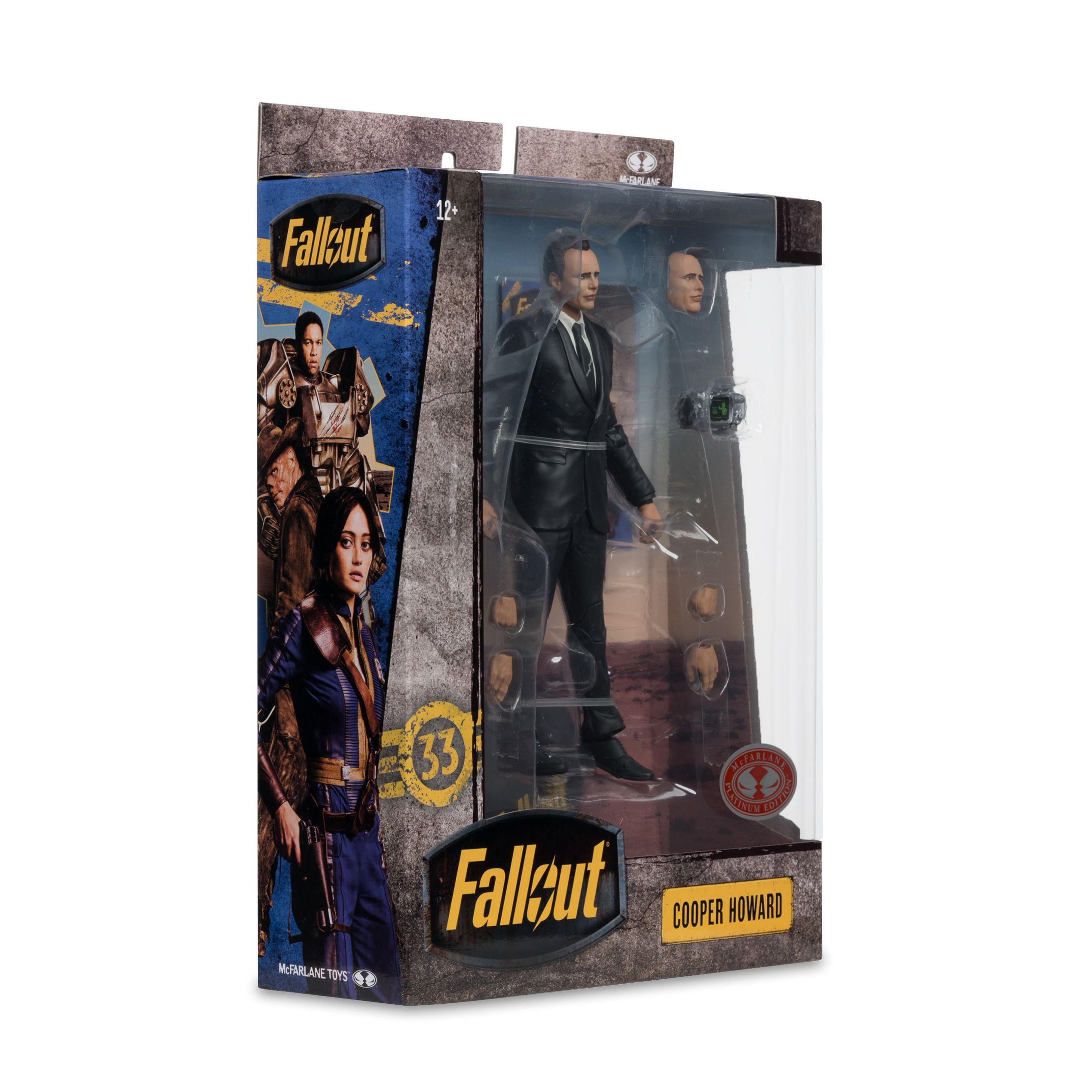 Action figure di Fallout Cooper Howard in scatola. La figura indossa un abito. La scatola presenta il marchio Fallout e immagini dei personaggi.
