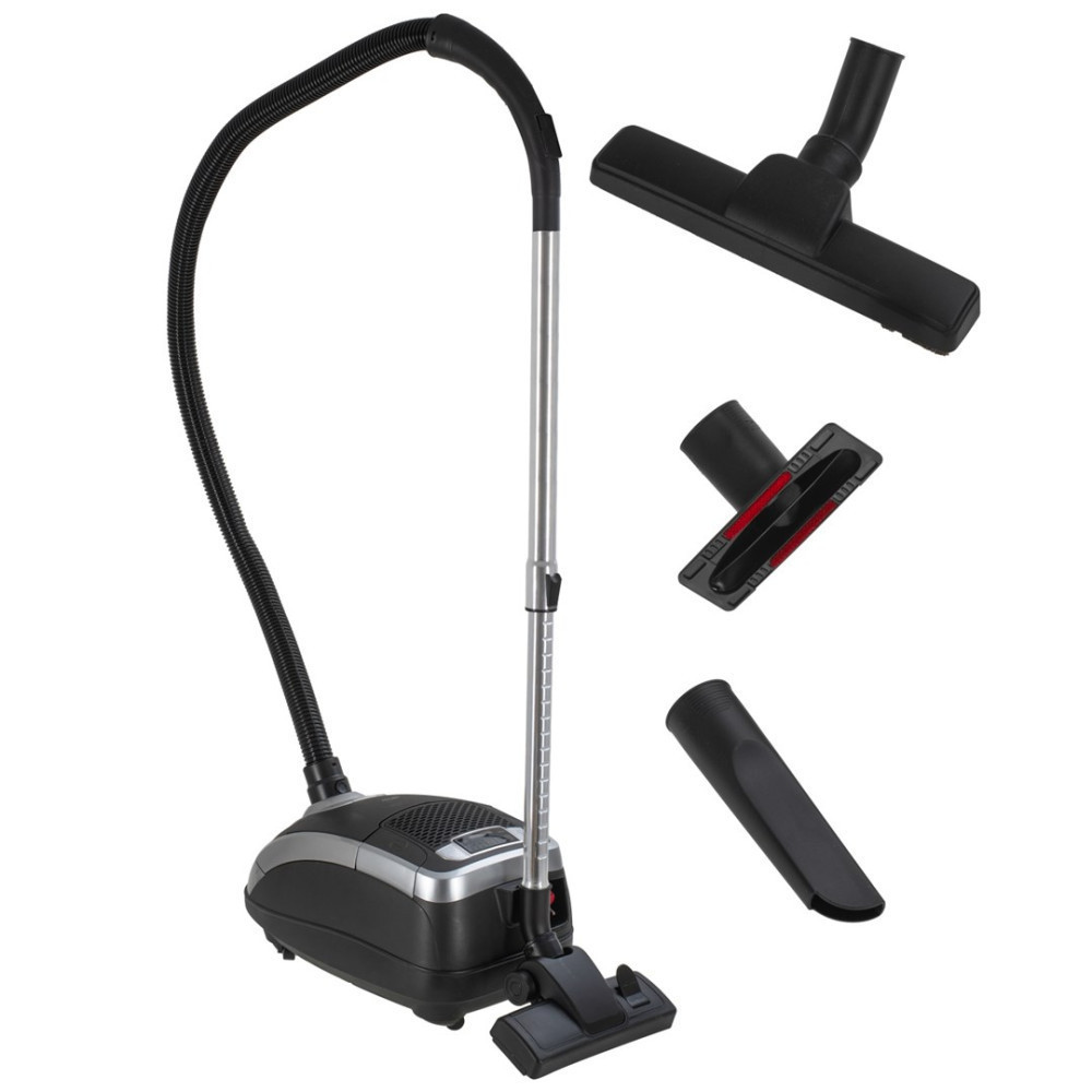 Czarny i srebrny odkurzacz z wieloma nasadkami, w tym szczotką, ssawką szczelinową i wężem.