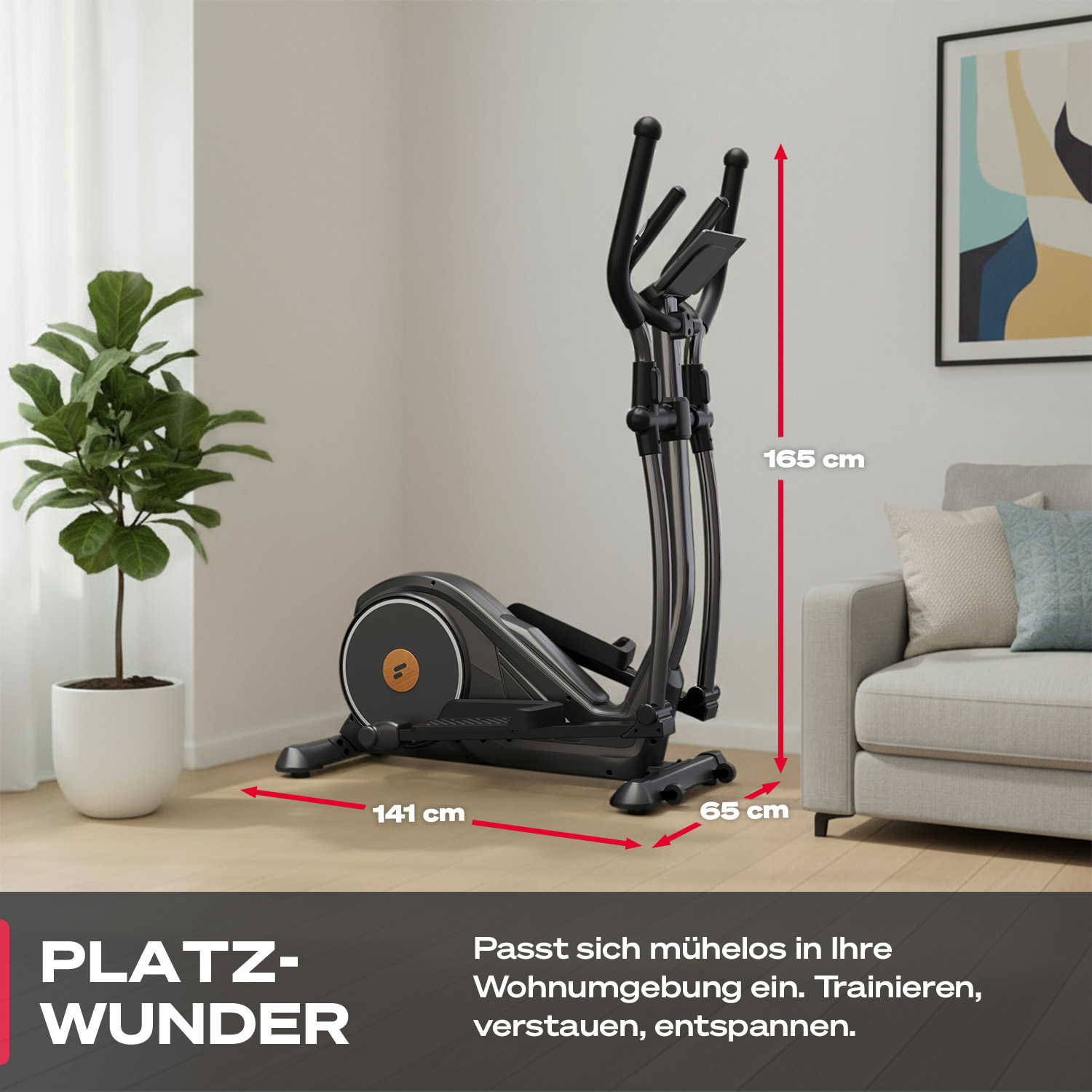 Ein Crosstrainer in einem Raum. Er ist schwarz und grau, mit Maßangaben. Eine Pflanze, ein Sofa und ein Gemälde sind ebenfalls vorhanden.