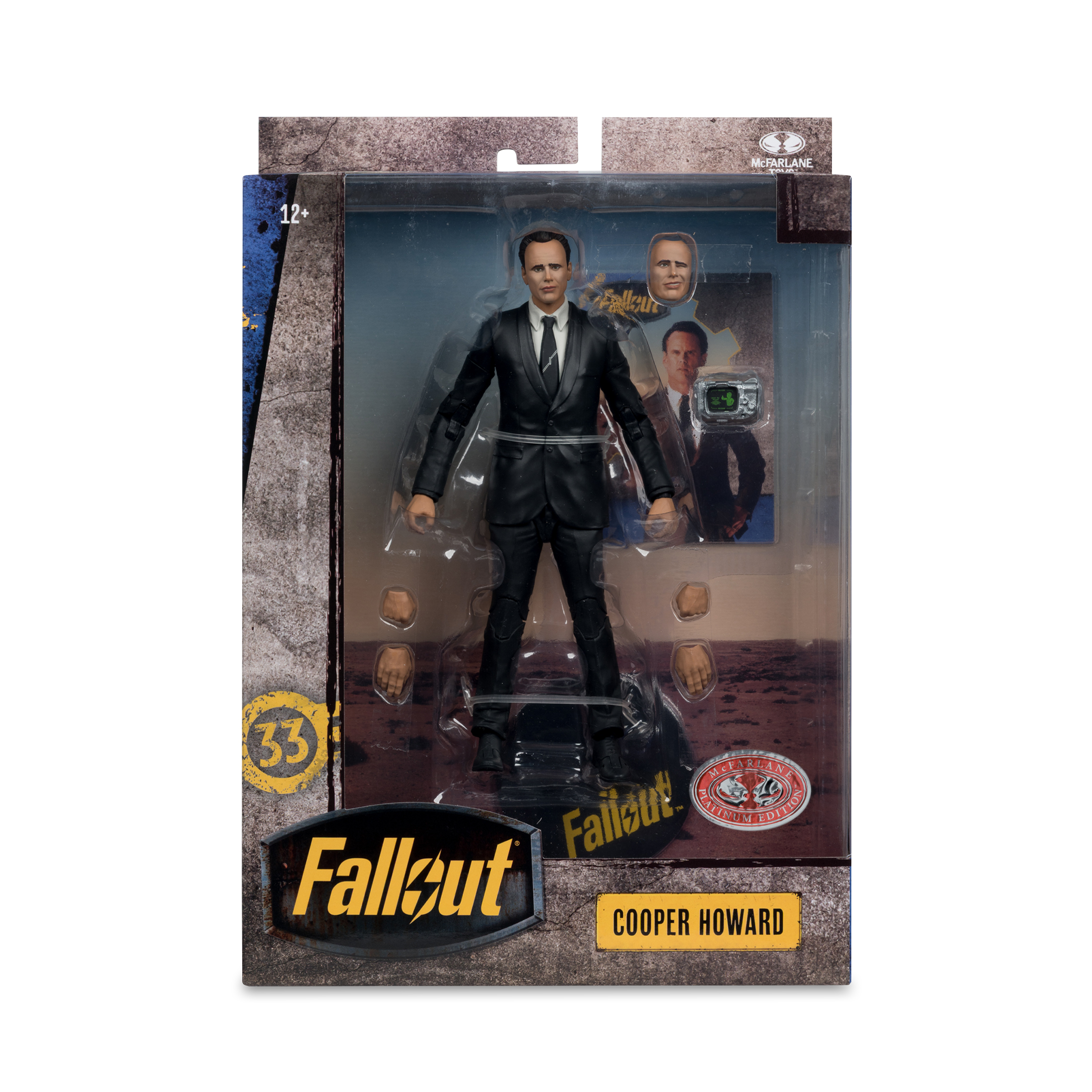 Action figure di Cooper Howard in abito nero, in confezione Fallout. Accessori: mani e testa extra.