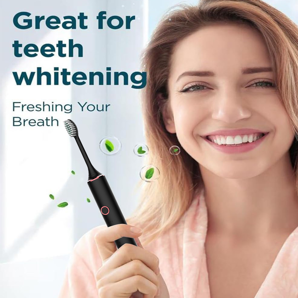 Frau lächelt, hält eine schwarze Zahnbürste. Text: 'Great for teeth whitening' und 'Freshening Your Breath'. Grüne Blätter schweben.