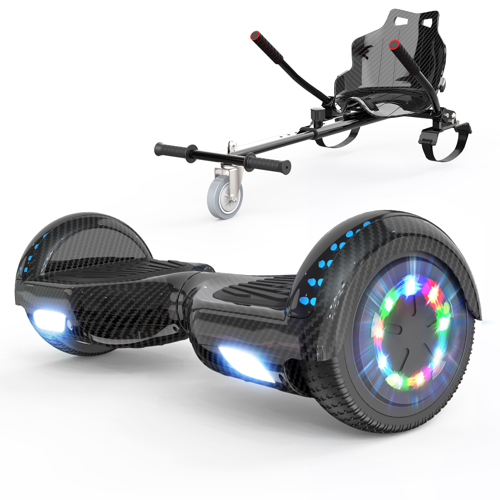 Czarny dodatek do hoverboardu z siedzeniem i kierownicą nad hoverboardem z kolorowymi kołami.