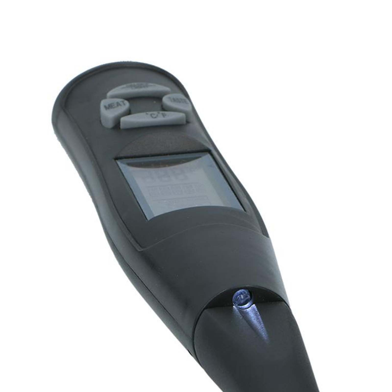 Termometro digitale per carne nero. Ha pulsanti per il tipo di carne, la temperatura e un display. Una luce è in punta.