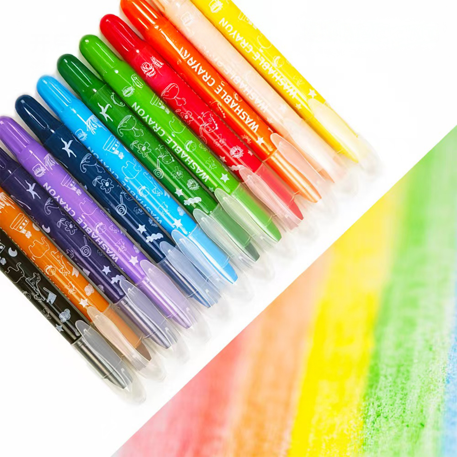 Pastelli colorati disposti diagonalmente, con uno sfondo ad acquerello arcobaleno. Ogni pastello è di un colore diverso.
