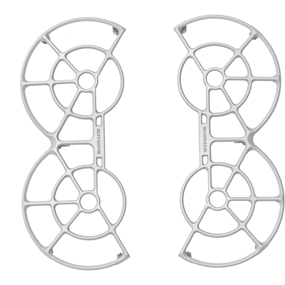 Twee identieke witte drone propellerbeschermers. Elk heeft een complex, cirkelvormig ontwerp met de merknaam 'SUNNYLIFE'.