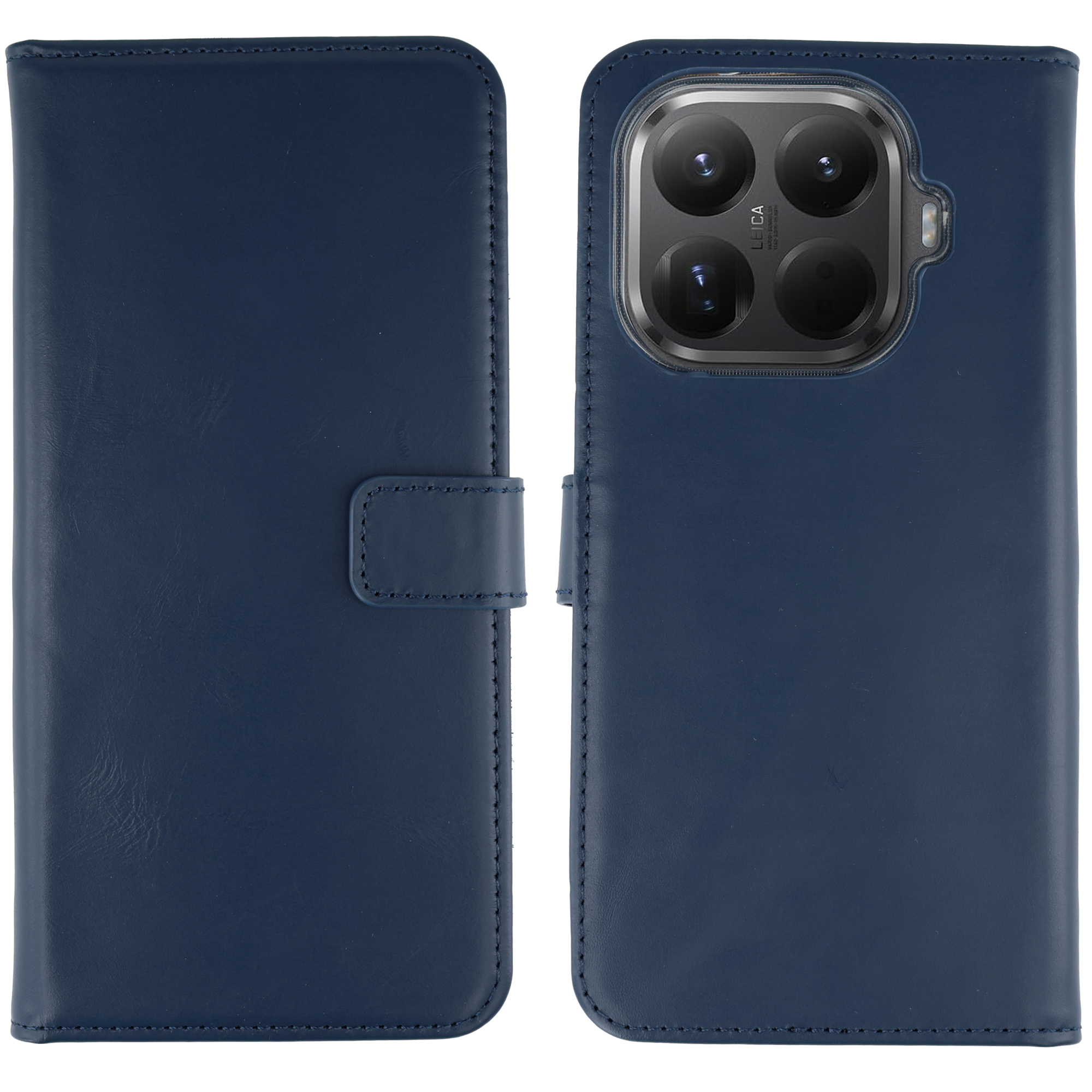 Een donkerblauwe leren telefoonhoes, open. De rechterkant toont cameralenzen. Leica-merk zichtbaar.