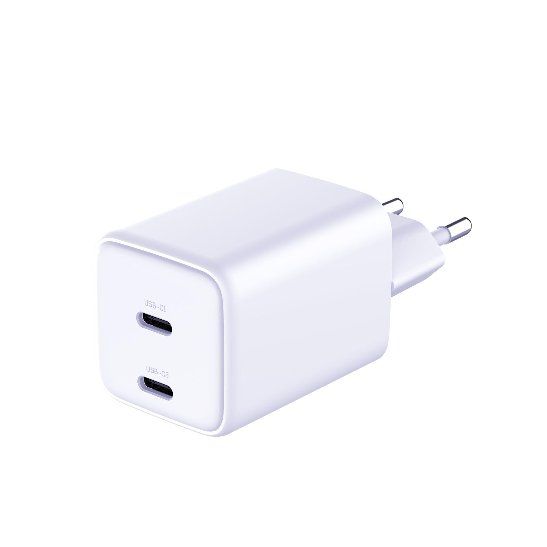 Biała ładowarka USB-C. Posiada dwa porty USB-C oznaczone jako USB-C1 i USB-C2. Podłączona jest wtyczka europejska.