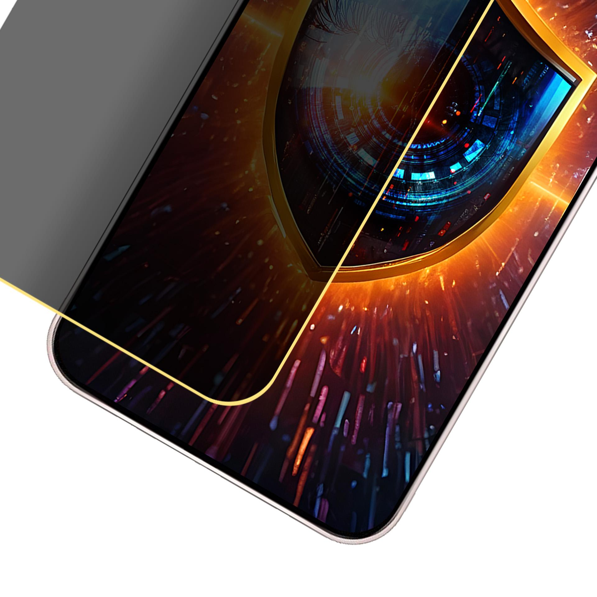 Uno smartphone con protezione schermo. Lo schermo mostra un occhio digitale in una cornice dorata su sfondo colorato.
