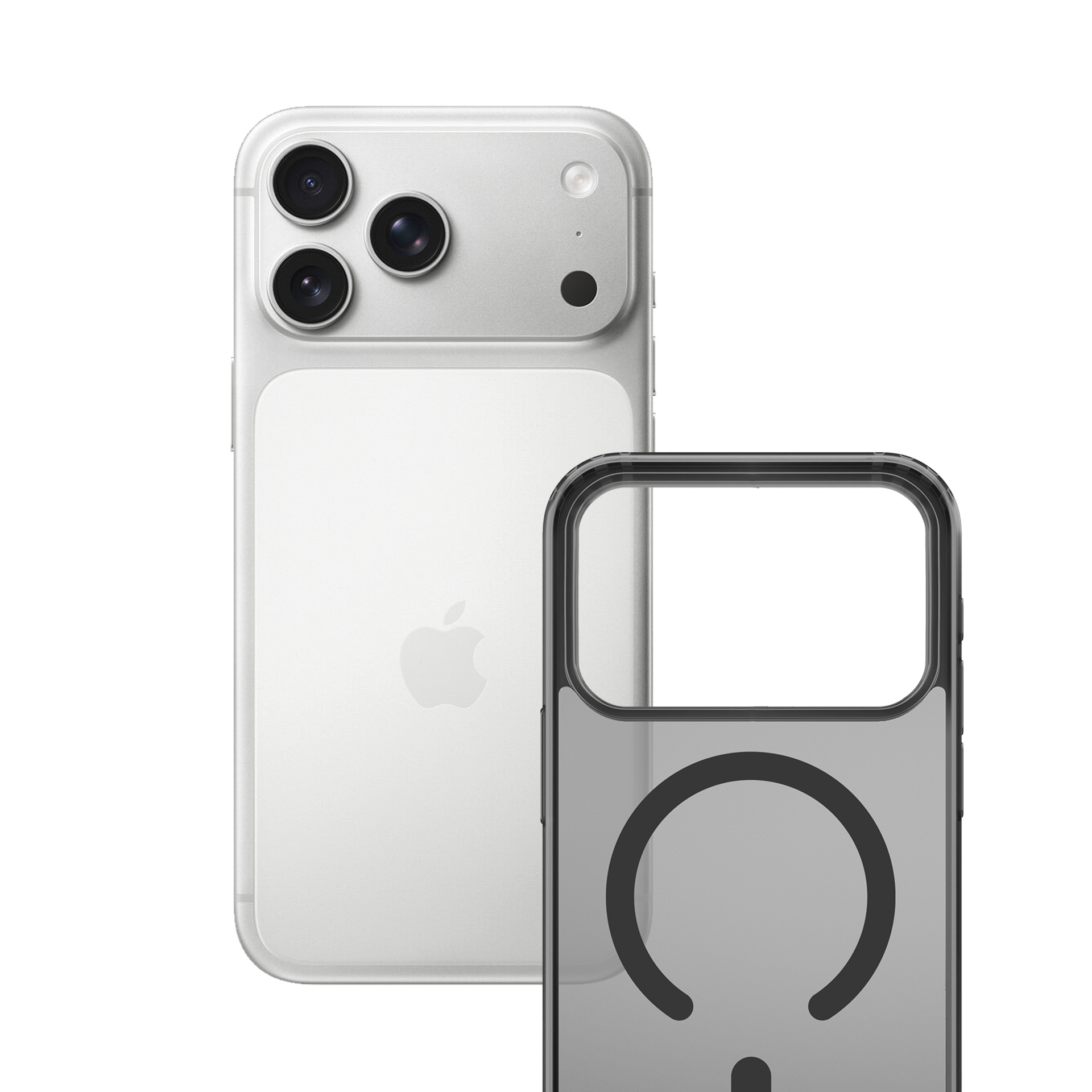 Un iPhone argentato con tre fotocamere e una custodia trasparente con un cerchio magnetico nero su sfondo bianco.