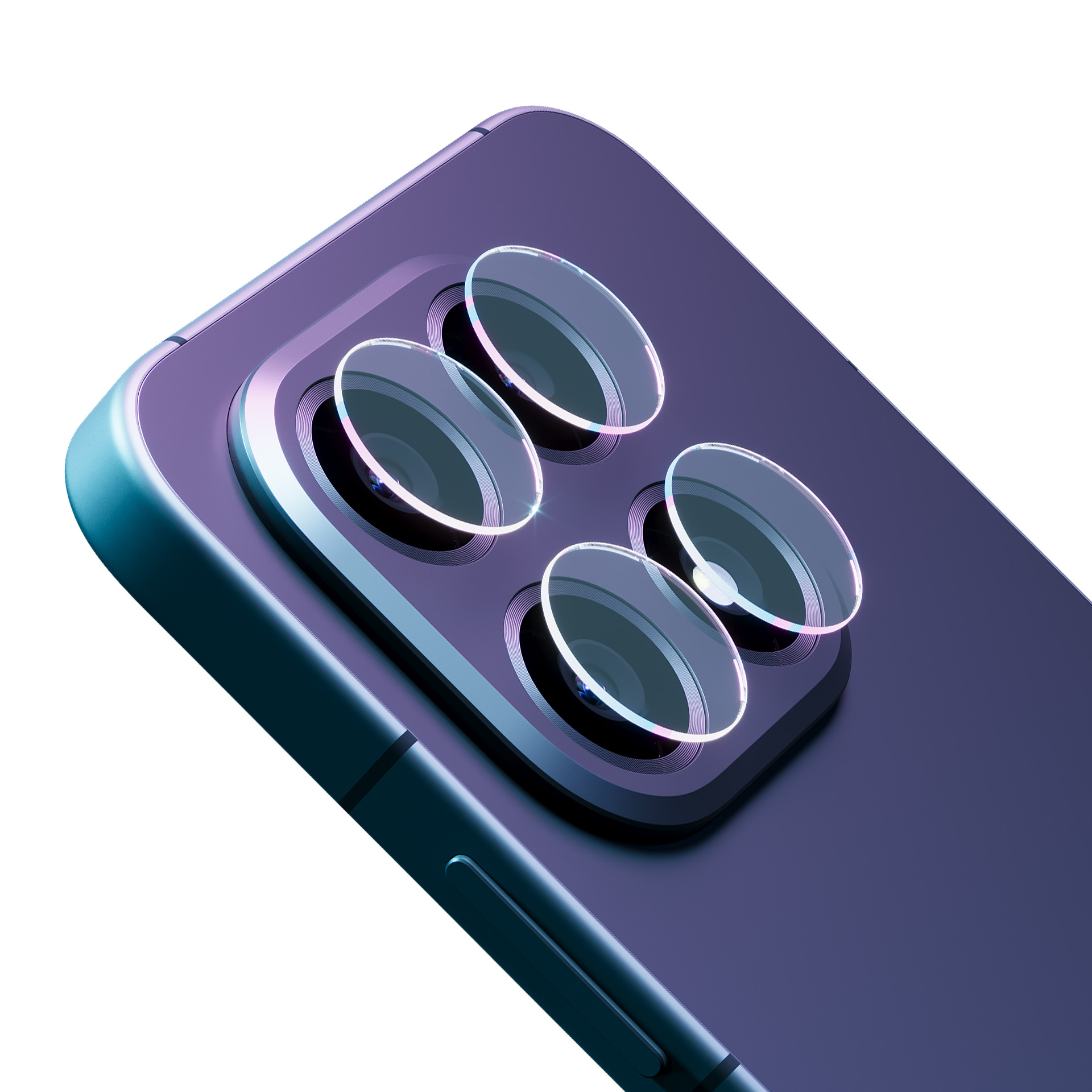 Primo piano del retro di uno smartphone con quattro lenti. Il telefono è viola-blu, le lenti sono trasparenti, lo sfondo è bianco.