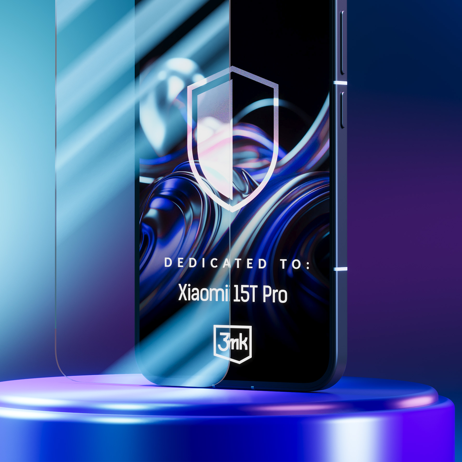 Un proteggi schermo su un supporto. Il telefono mostra il testo: Dedicated to Xiaomi 15T Pro. Lo sfondo è astratto.