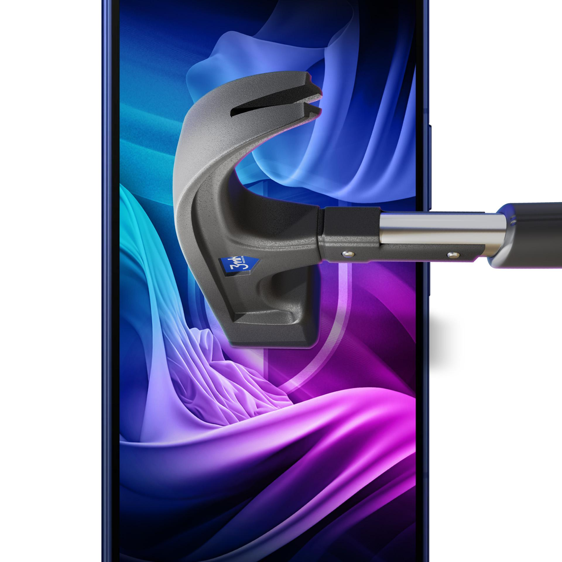 Uno strumento grigio sta testando lo schermo di un telefono. Lo schermo ha una sfumatura viola e blu.