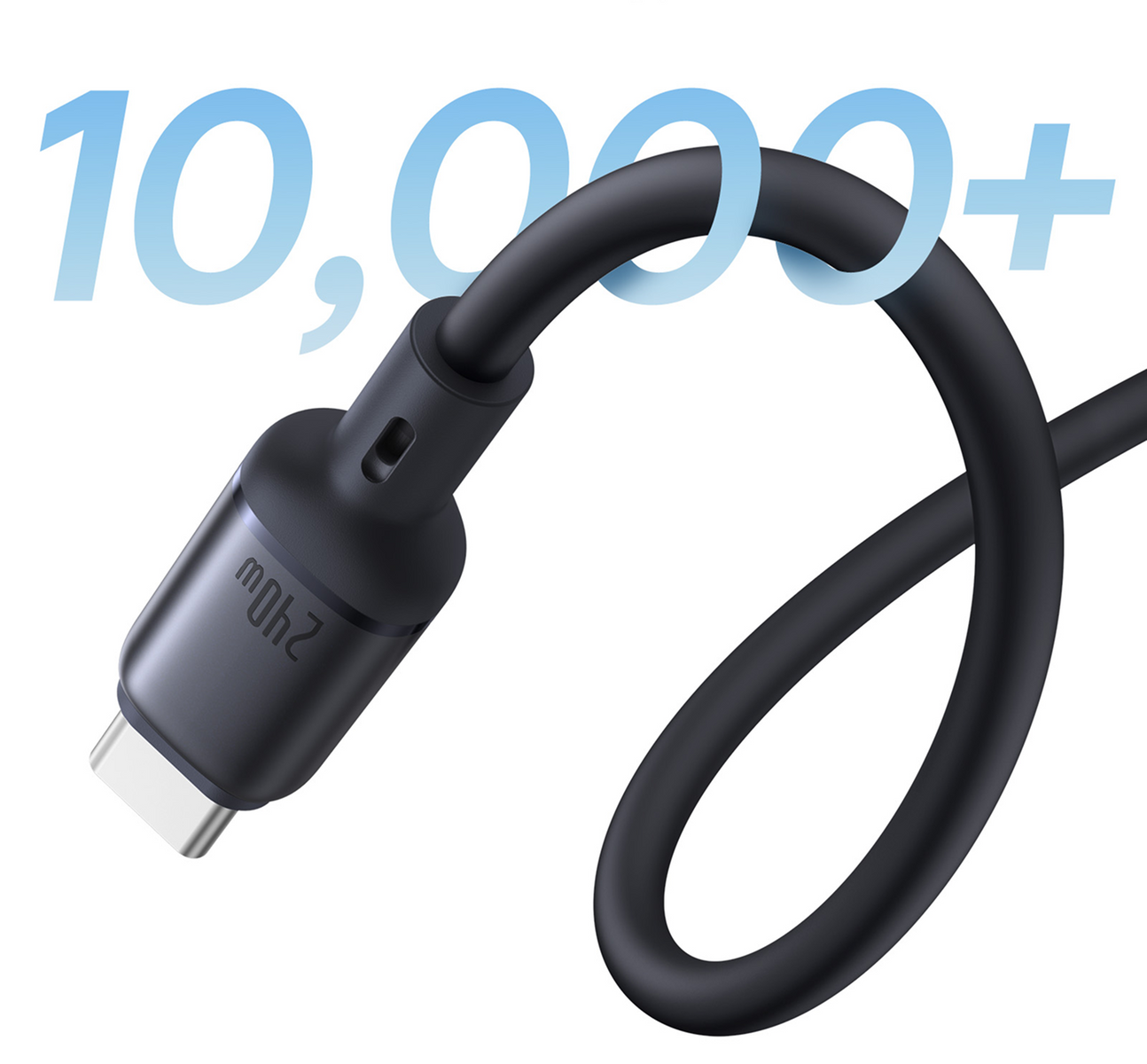 Un cavo USB-C nero con connettore argentato. Il cavo è curvo, con la scritta '240W' sul connettore. Testo blu '10.000+' sopra.