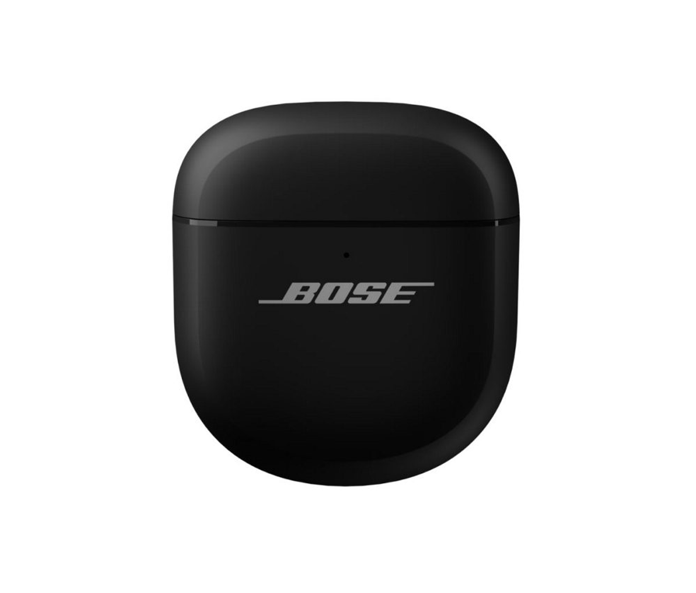 Un estuche de carga negro para auriculares Bose. El logotipo de Bose es visible. El estuche está sobre un fondo blanco.