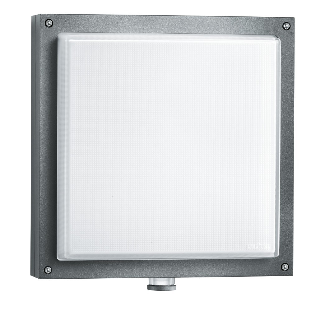 Eine quadratische, moderne Außenlampe. Die Lampe hat einen grauen Rahmen und eine weiße, strukturierte Lichtplatte. Unten befindet sich ein kleiner, runder Anschluss.