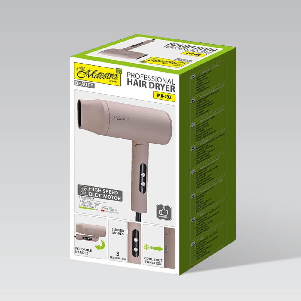 Zapakowana suszarka do włosów. Pudełko jest zielono-białe, z nazwą produktu i funkcjami. Suszarka jest beżowa.