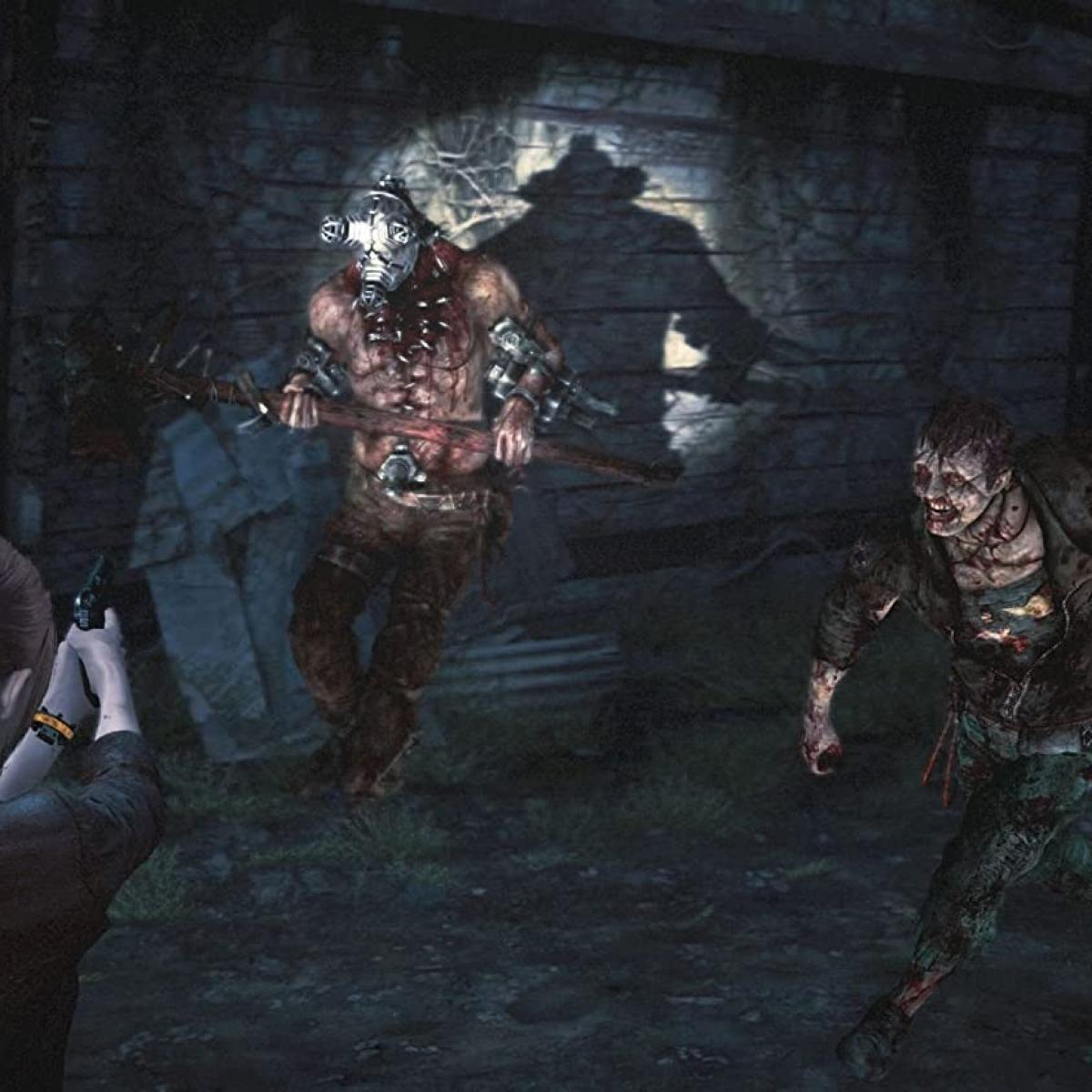 Osoba celuje z pistoletu do dwóch zbliżających się potworów. Jeden potwór trzyma broń, drugi rzuca się do przodu. Cień postaci jest za nimi.