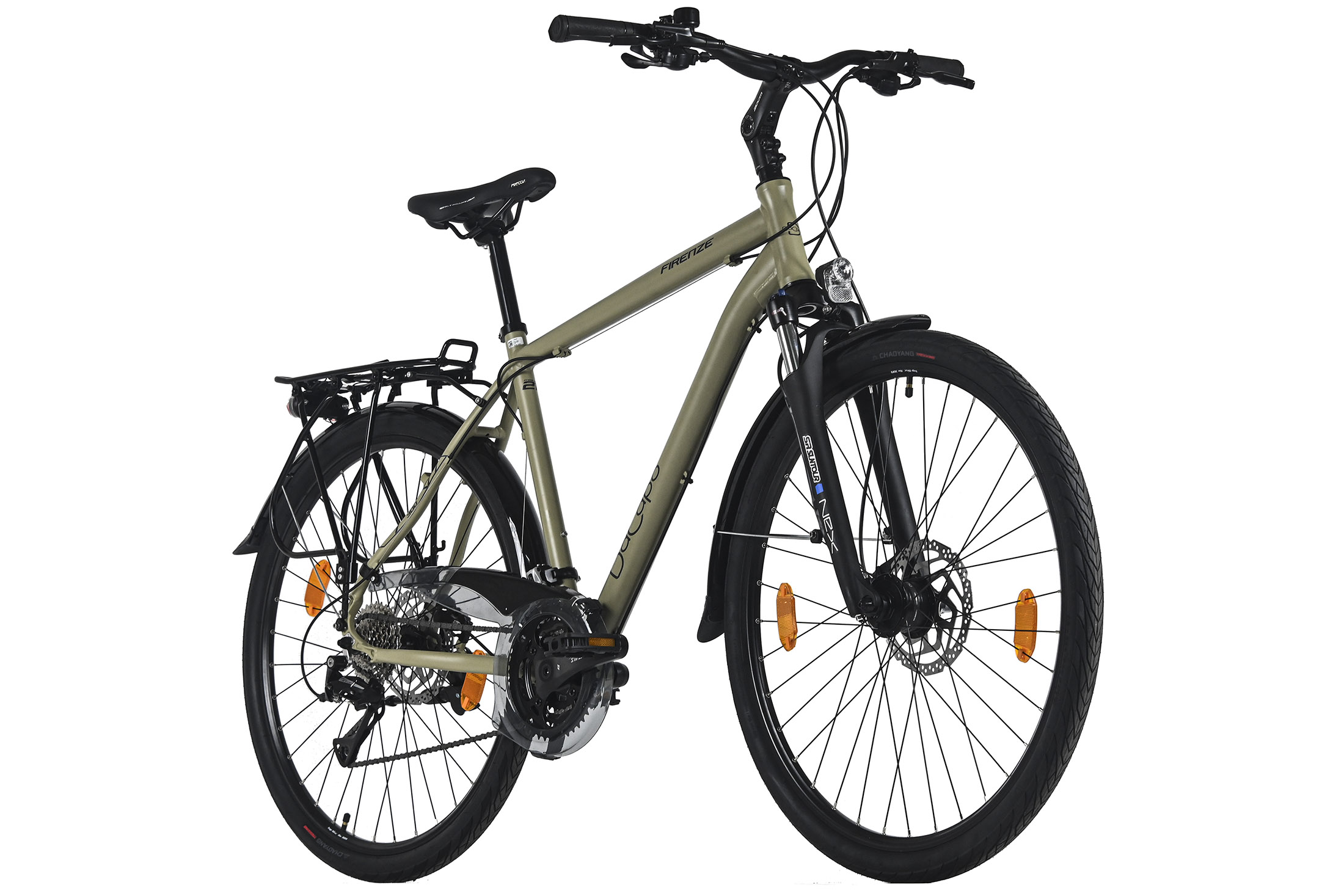 Ein grünes Fahrrad auf weißem Hintergrund. Es hat schwarze Reifen, einen schwarzen Sattel und orangefarbene Reflektoren. Die Marke ist Firenze.