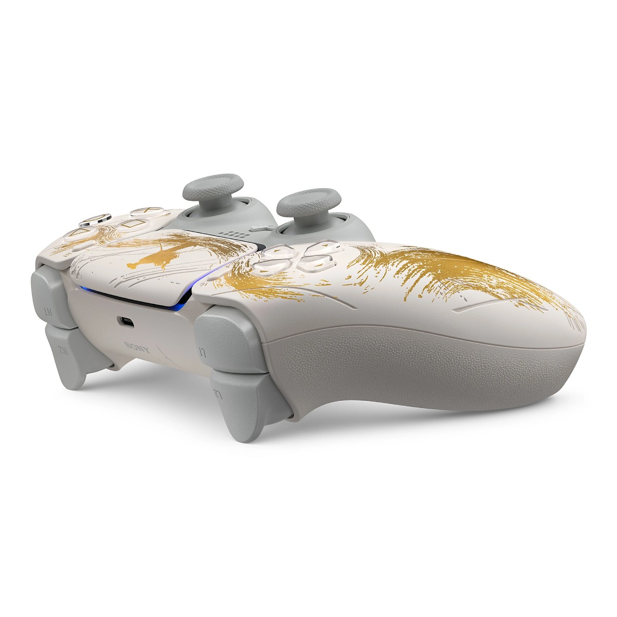 Biało-szary kontroler PlayStation 5 ze złotymi akcentami. Kontroler jest na białym tle.