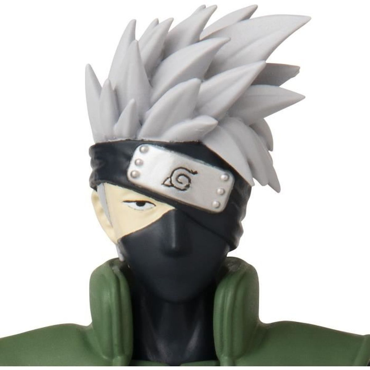 Figura de un personaje con pelo blanco puntiagudo, una máscara negra que cubre la parte inferior de la cara y una diadema con un símbolo.