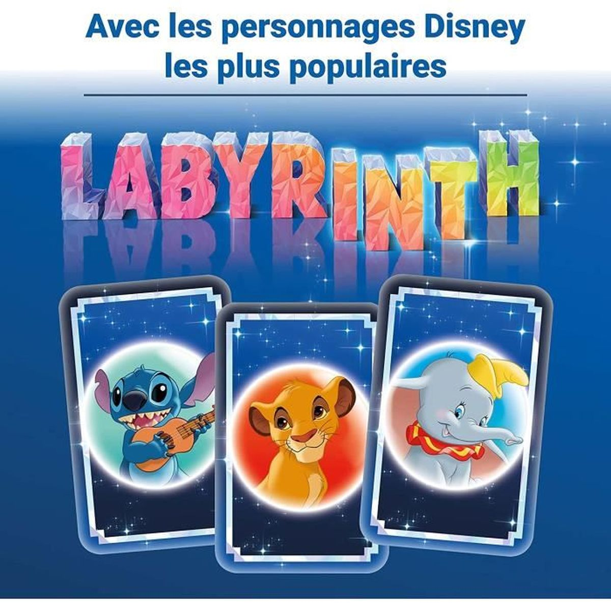 Reklama gry Disney Labyrinth. Zawiera karty z Stitchem, Simbą i Dumbo. Kolorowy tekst: Labyrinth. Niebieskie tło.