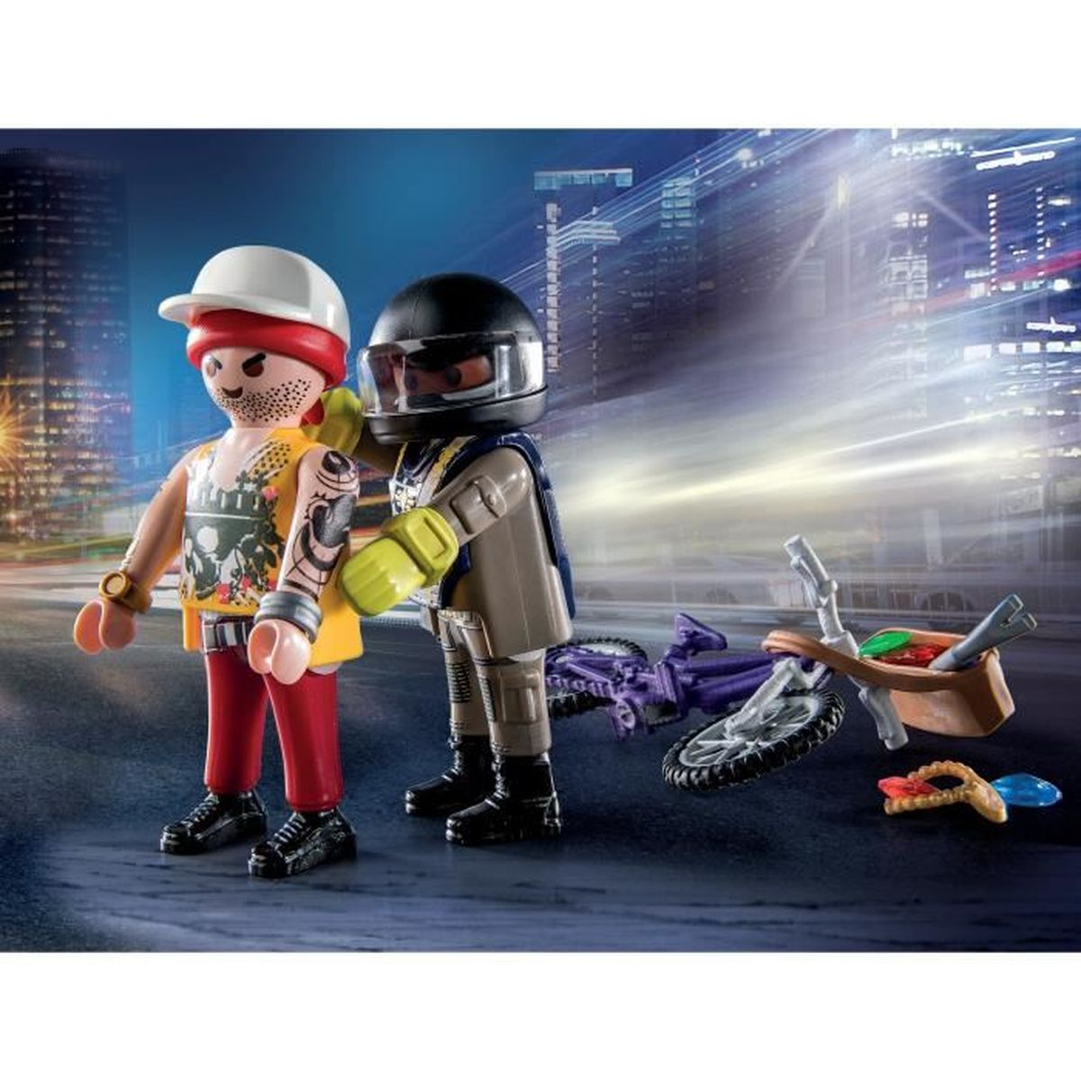 Zwei Playmobil-Figuren stehen neben einem Motorrad. Einer trägt einen Helm. Werkzeugkasten und umgefallenes Fahrrad im Hintergrund.