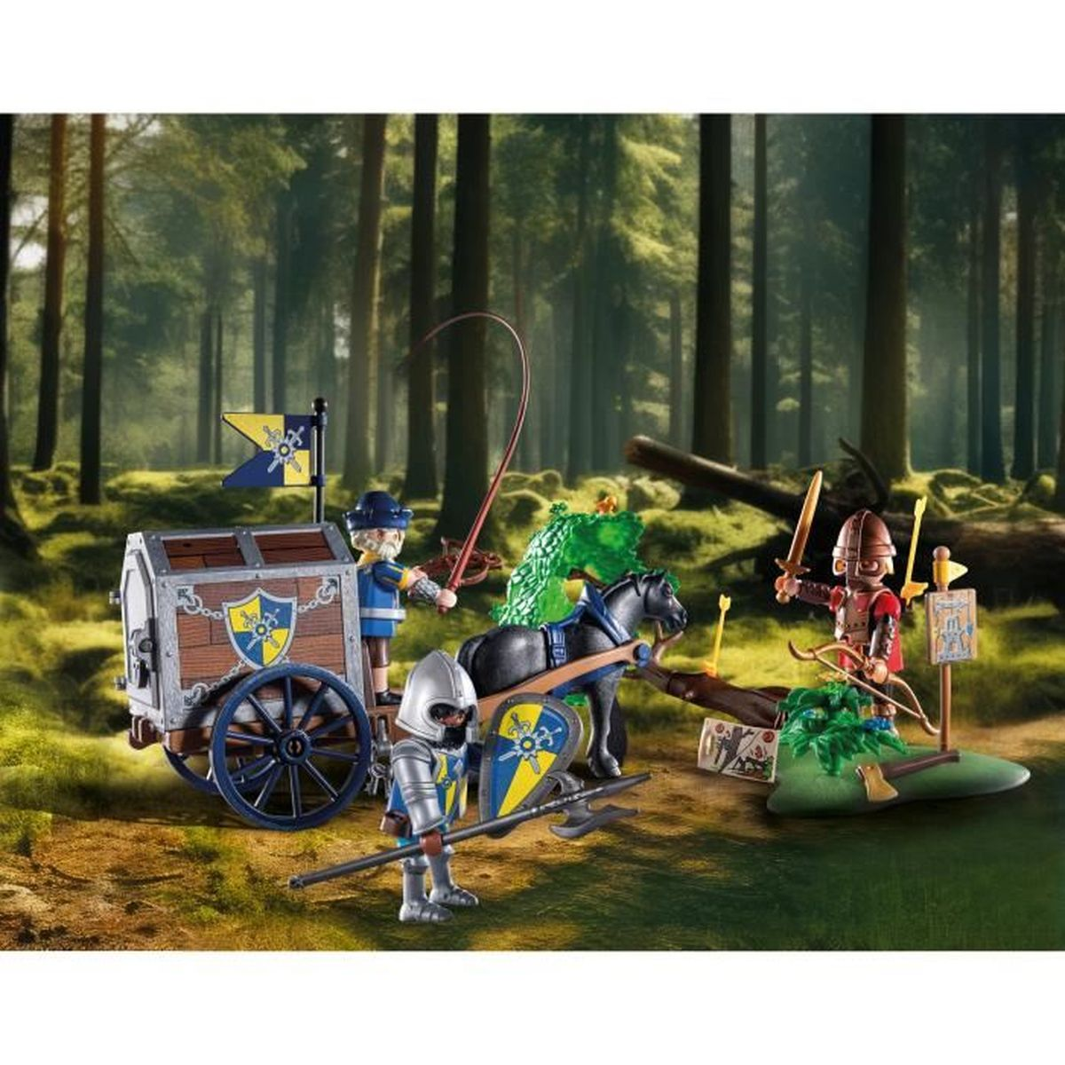 Spielzeugritter-Set in einem Wald. Enthält einen Wagen, ein Pferd, Ritter und Waffen. Grüne Bäume im Hintergrund.