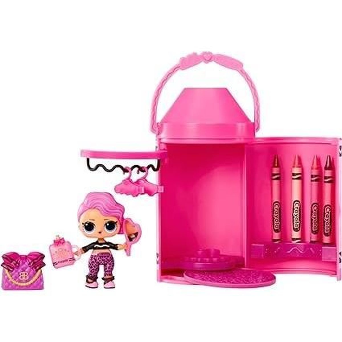 Ein pinkfarbenes Puppen-Set mit Puppe, Handtasche, Spiegel und Wachsmalstiften. Das Set befindet sich in einem pinkfarbenen Behälter mit Kleiderbügel.