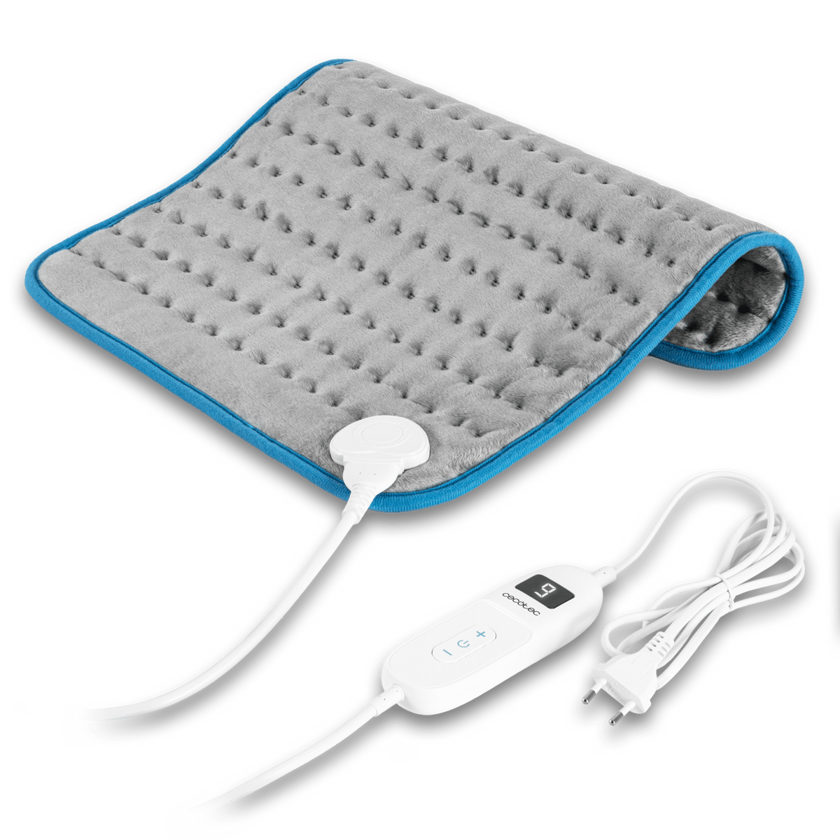 Una almohadilla térmica eléctrica gris con borde azul, un controlador blanco y un enchufe en fondo negro.